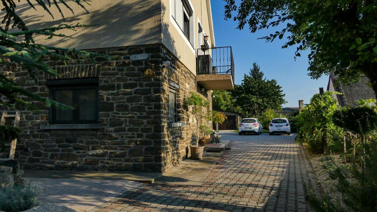 טיהאני T.H.Ny Village Inn Cottage מראה חיצוני תמונה