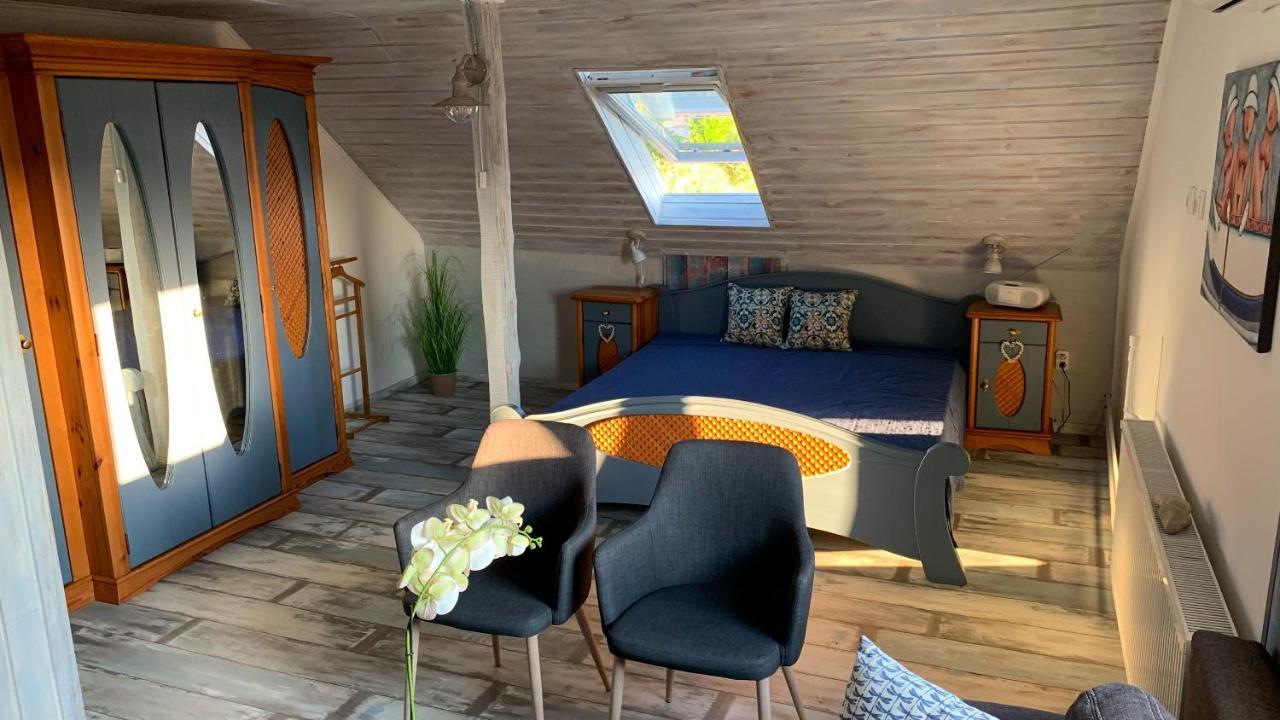 טיהאני T.H.Ny Village Inn Cottage מראה חיצוני תמונה